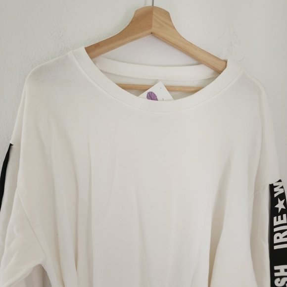 NWT Wash Irie Graphic Sport Sweatshirt Dress One Size White Black - Picture 3 of 13